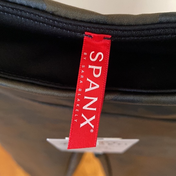 Spanx | faux leather | camo leggings - Picture 9 of 16